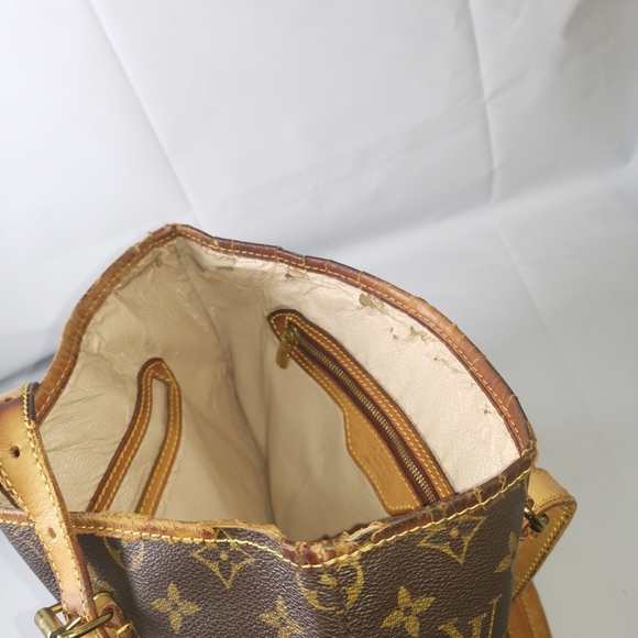 Louis vuitton shoulder bag - Picture 9 of 9